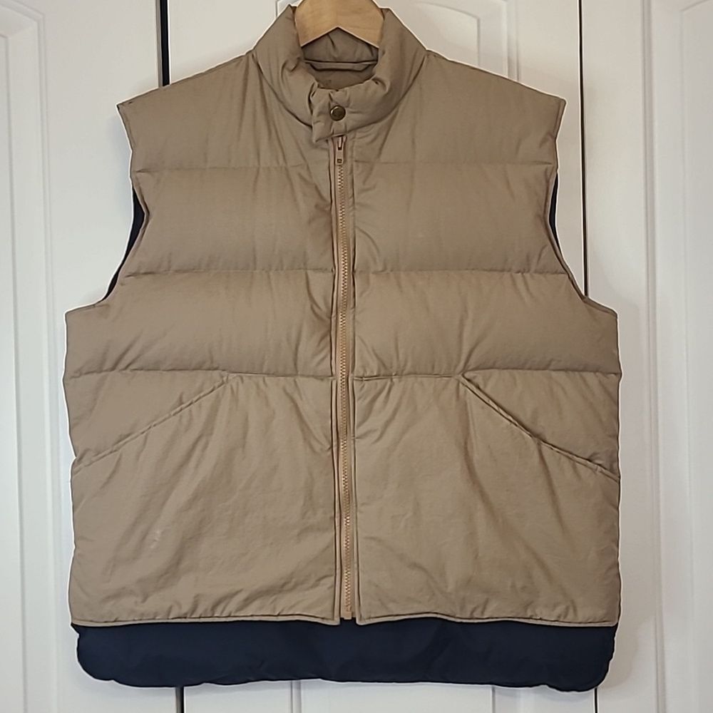 GANT MEN'S TAN COTTON SHELL DOWN & WATERFOWL FEATHER Tan Puffer Vest Size M